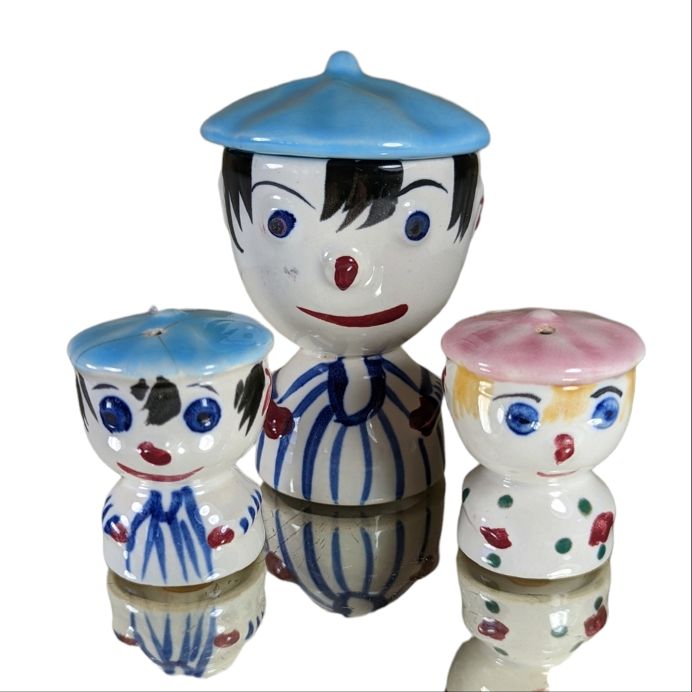 Figural Anthropomorphic Egg Cup Salt & Pepper Set Vintage Japan Holt Howard Styl